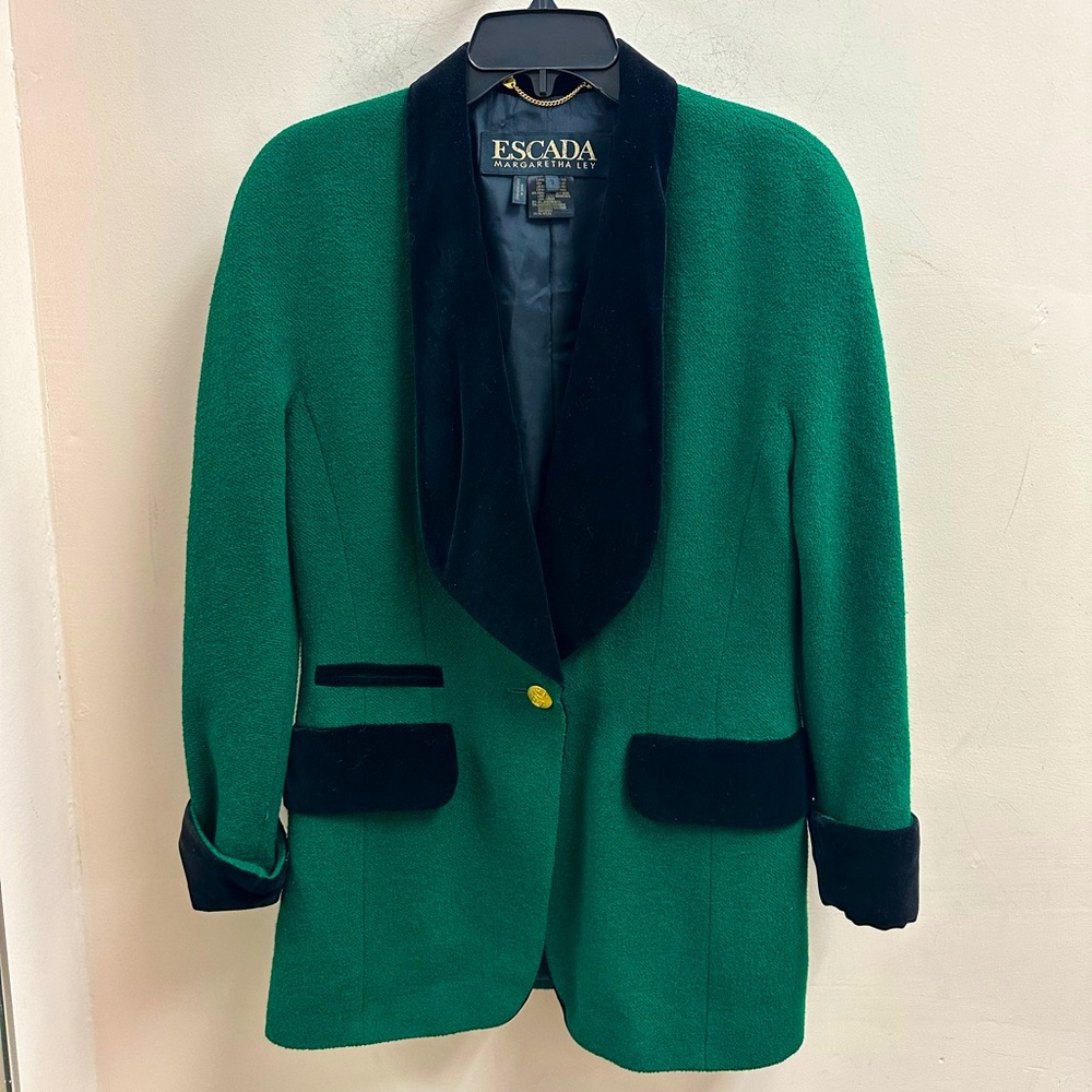 COPY - Authentic Escada, two-piece suit and skirt! Green and Black